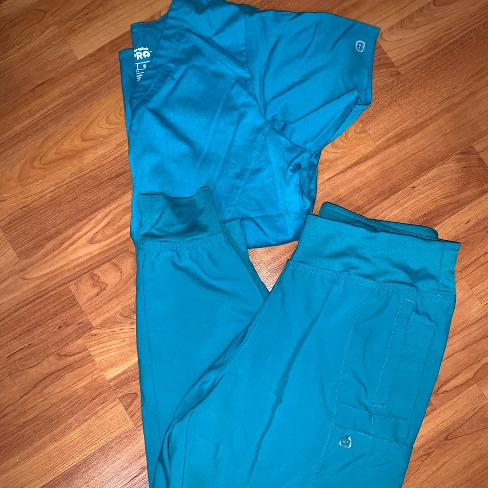 WonderWink Teal Scrubs